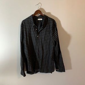 Flint and Tinder button down shirt size xxl.